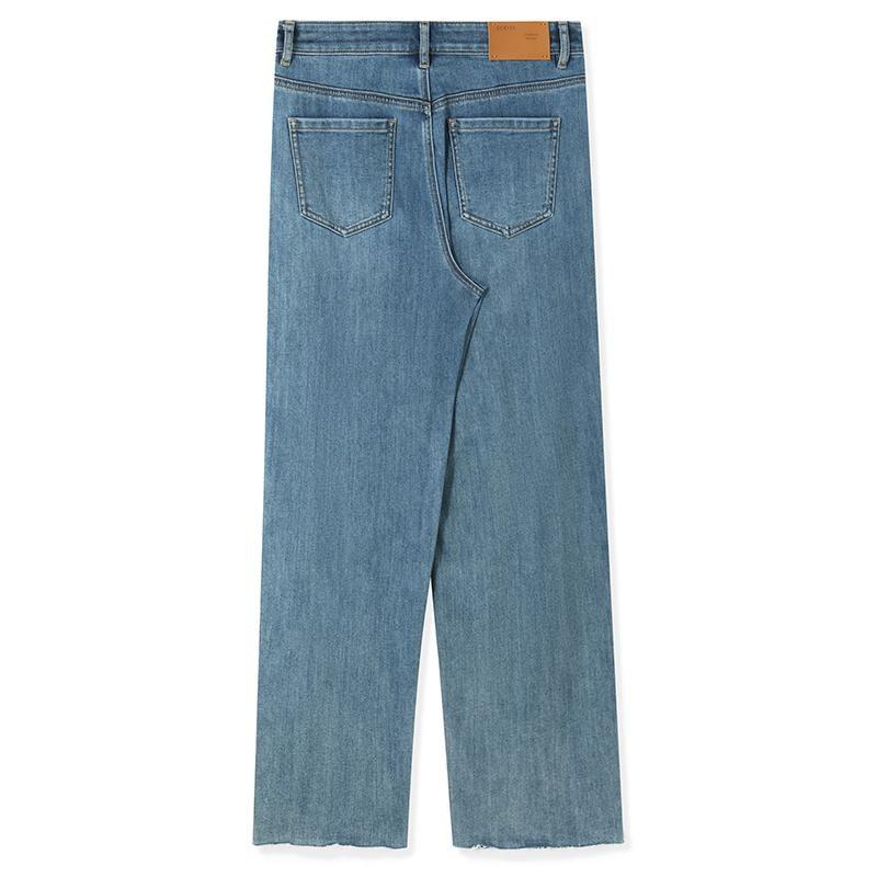 Straight-legged Ankle Length Jeans GOELIA