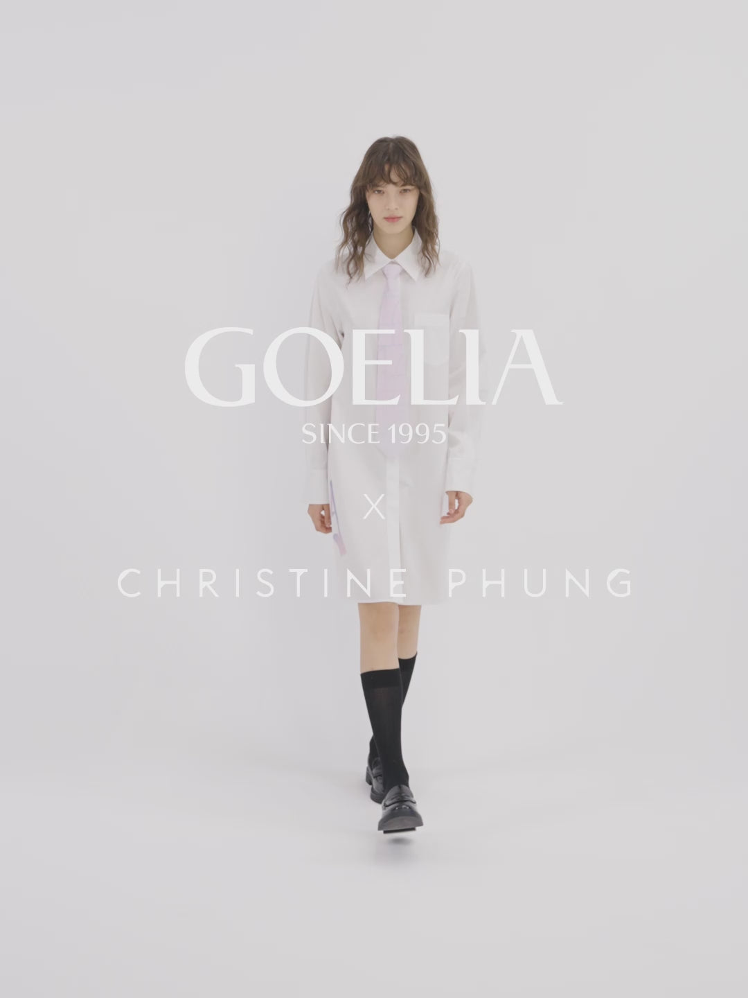 GOELIA X CHRISTINE PHUNGネクタイ付きシャツワンピース